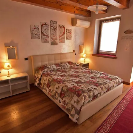 펜션 Verona Lago Di Garda 솜마캄파냐